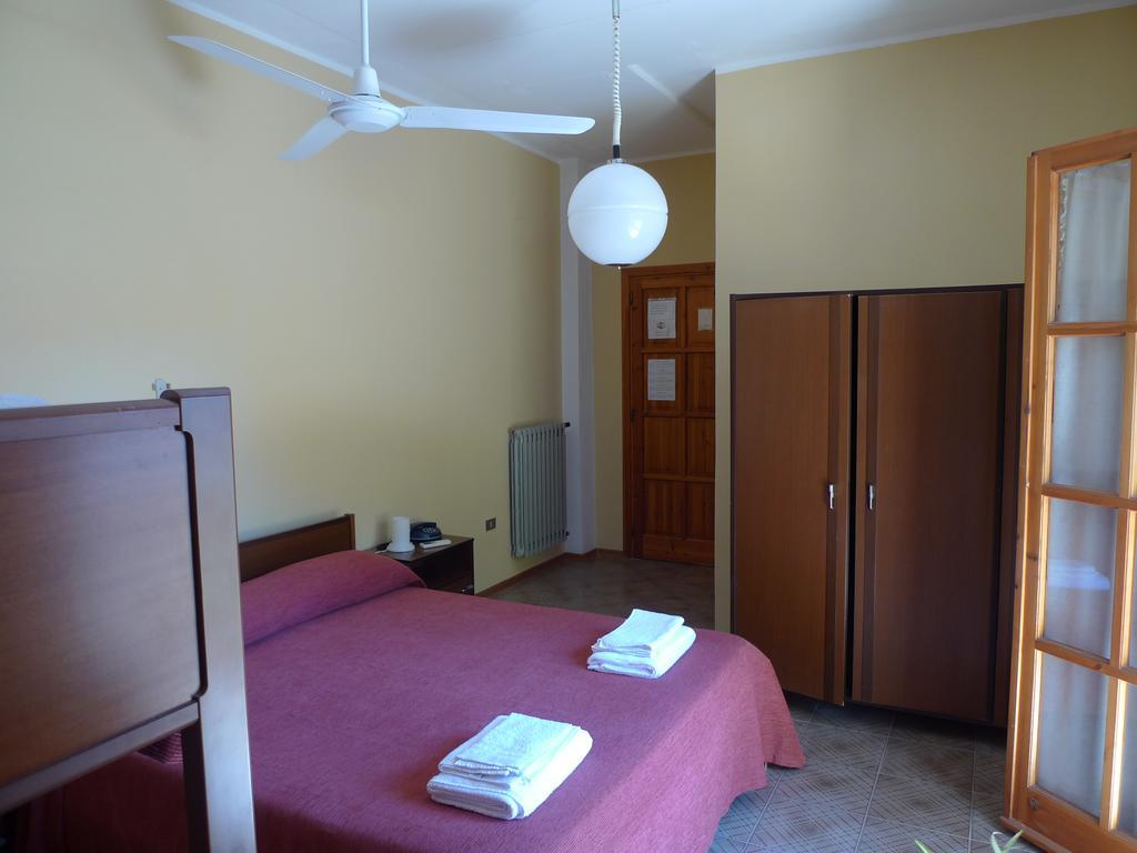 Hotel Alexander Santa Domenica  Eksteriør bilde