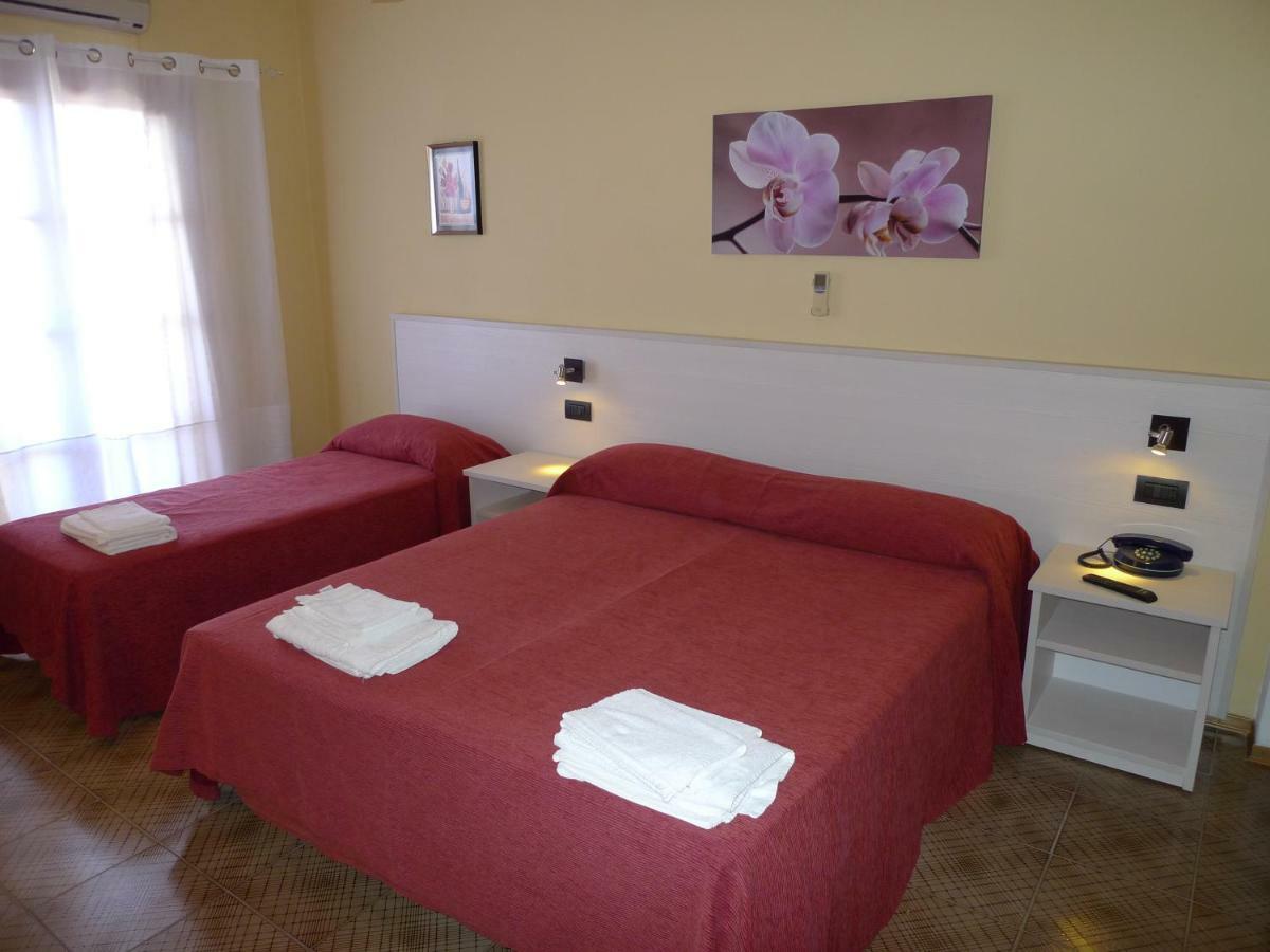 Hotel Alexander Santa Domenica  Eksteriør bilde