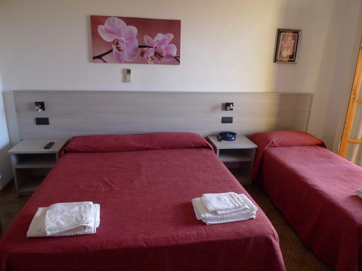 Hotel Alexander Santa Domenica  Eksteriør bilde
