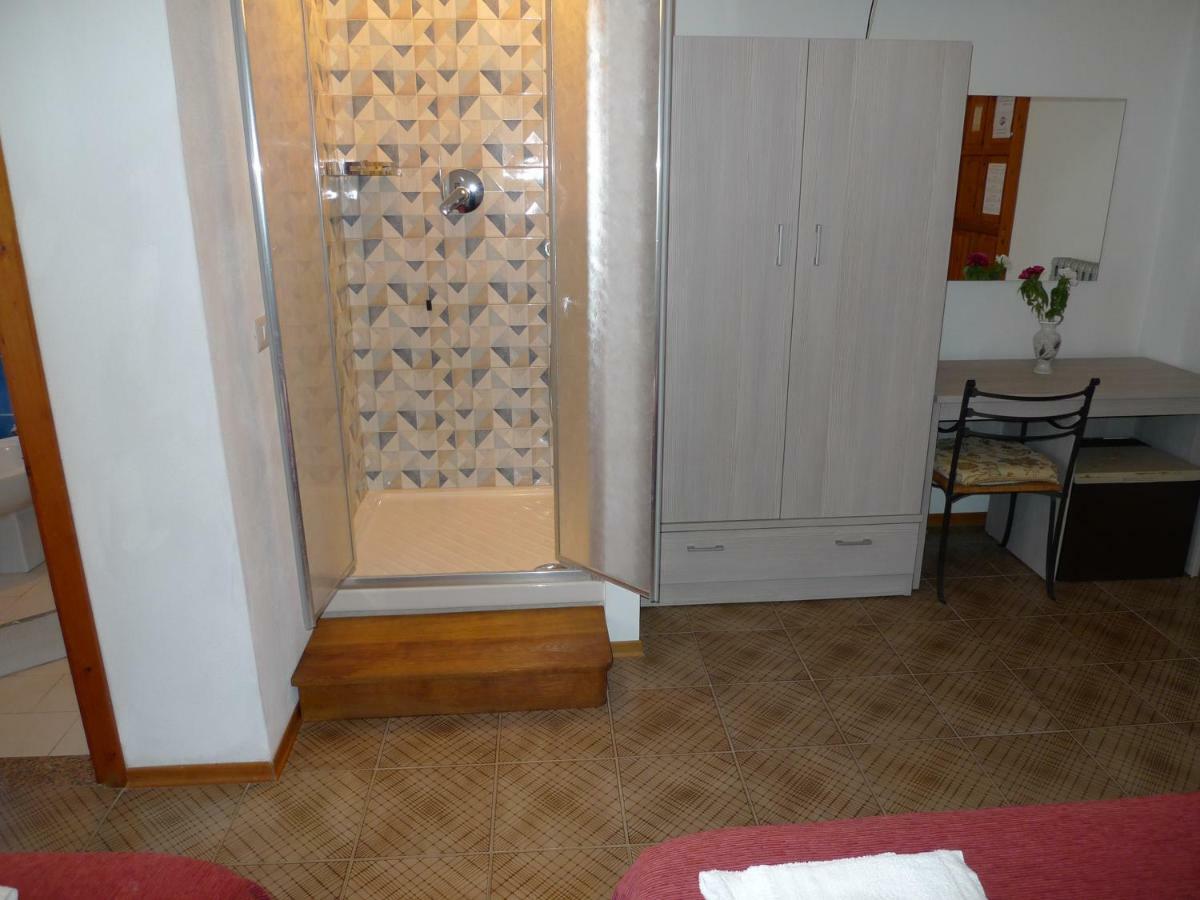 Hotel Alexander Santa Domenica  Eksteriør bilde