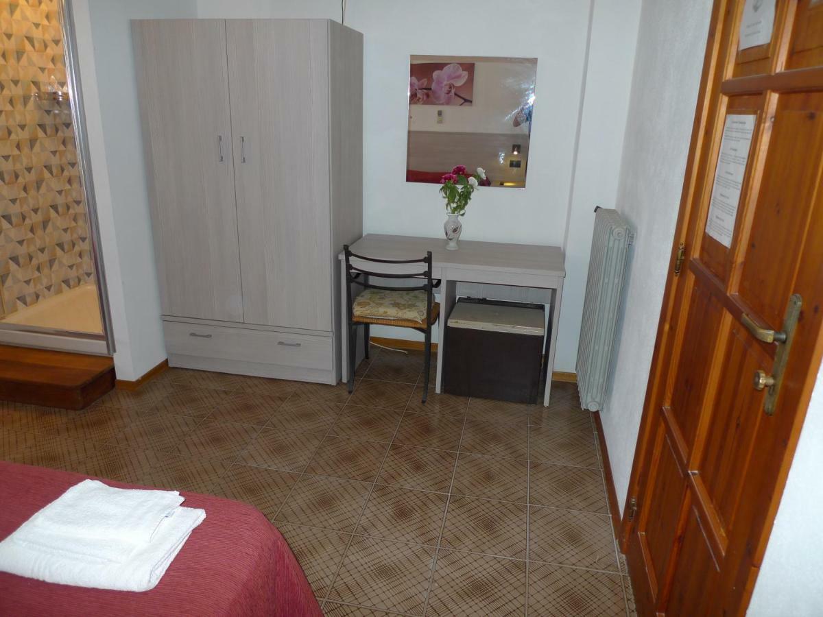 Hotel Alexander Santa Domenica  Eksteriør bilde