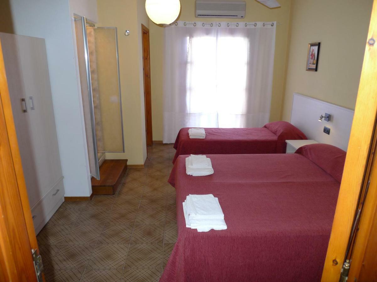 Hotel Alexander Santa Domenica  Eksteriør bilde